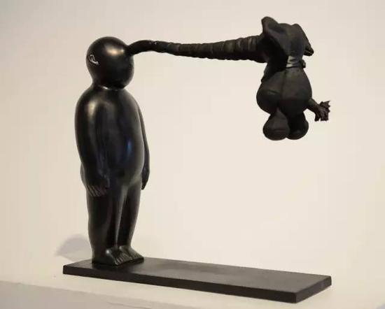 《抽象》50X14X43cm 铸铜 2014