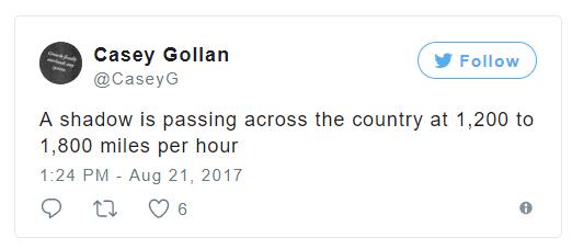 “日全食以每小时1200到1800英里的速度横跨整个美国”。图片:Casey Gollan的Twitter