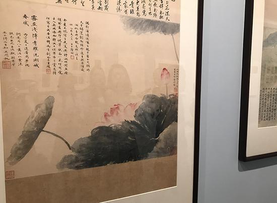 展览现场的《雾障青罗》(高仿品)