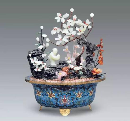 掐丝珐琅嵌百宝米芾拜石盆景,清,高34cm。