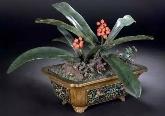 珐琅盆珍宝花卉盆景 ,清中期,高27cm。