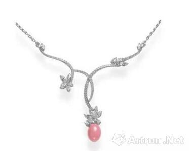 Mikimoto 钻石和海螺珍珠项链