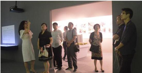 展厅现场观众