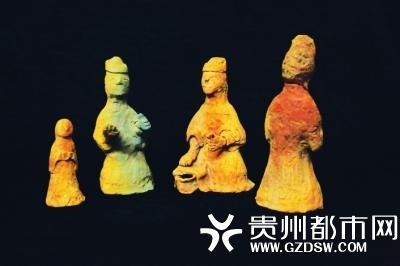 黄金湾遗址汉晋时期墓葬出土陶俑-人物俑。