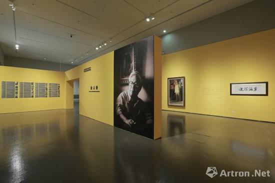 中华艺术宫俞云阶精品展