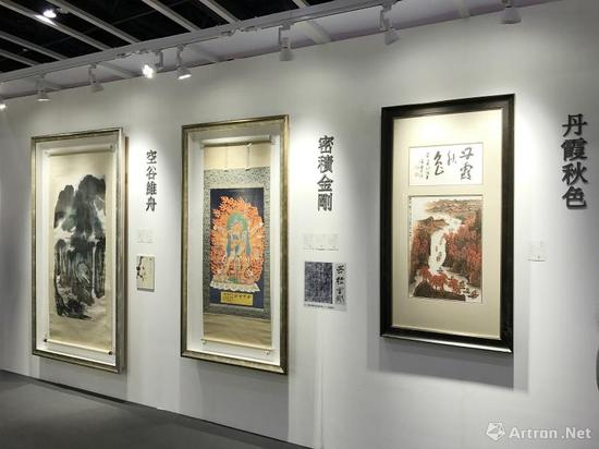 中国嘉德(香港)五周年秋拍中国书画预展现场