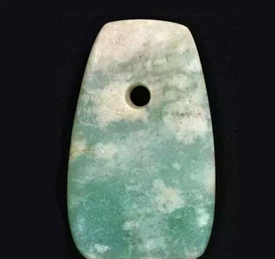 古代日本的翡翠饰品