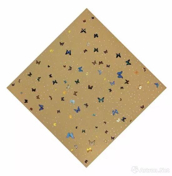 达米恩·赫斯特(Damien Hirst) 《弥达斯与上帝》 2008年作 蝴蝶、合成钻石、油彩瓷漆画布