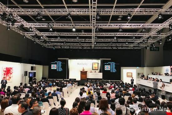 香港苏富比亚洲现当代艺术晚间拍卖现场