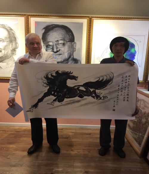 国宾礼特供艺术家张金海作品赠送被俄联邦萨哈共和国博览馆永久收藏