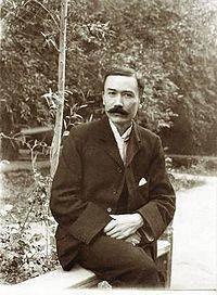 斯坦因在 1900 至 1901 年左右为马继业拍摄的照片,可以明显看出他的中英混血长相特征