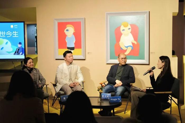 蔡万霖的艺术创作与收藏讨论会，从左至右为：Artpro媒体副总裁谢慕、上海苏富比空间Terry Zhuang、艺术家蔡万霖、青年收藏家Maggie Ye