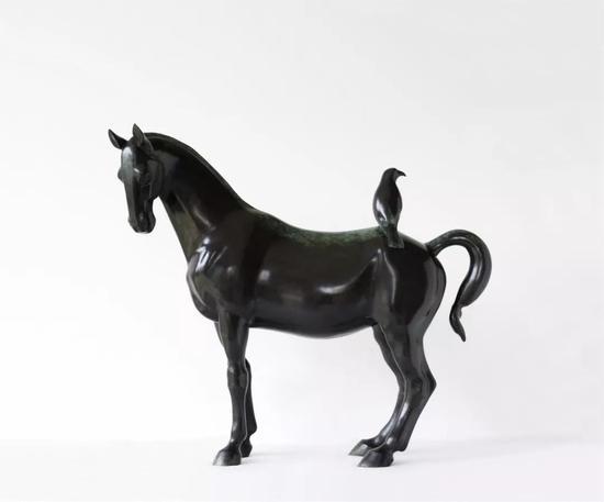 温熙超 《春天》57x45x17cm 铸铜2018