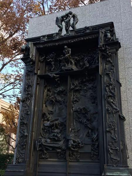 日本国立西洋美术馆藏“松方藏品”之一罗丹《地狱门》