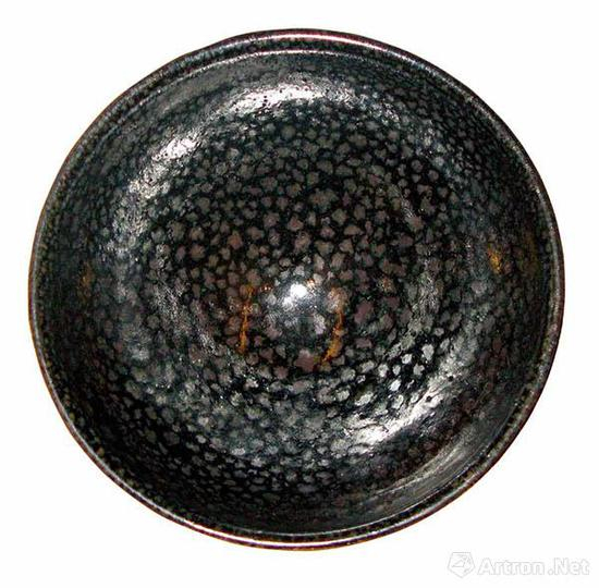 金代黑釉油滴碗(俯视)