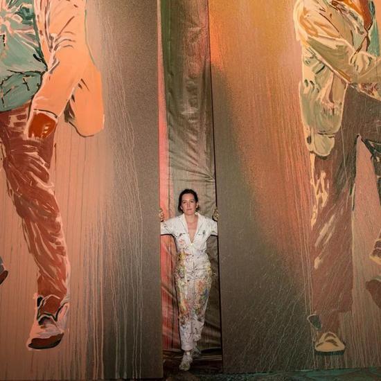 艺术家克莱尔·特伯莱(Claire Tabouret)