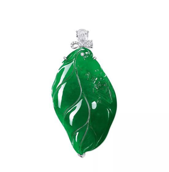 Lot 949 翡翠‘金枝玉叶’配钻石吊坠 成交价: HK$ 8,430,000