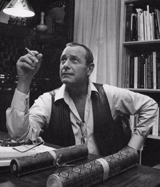 安思远(Robert Hatfield Ellsworth, 1929-2014)