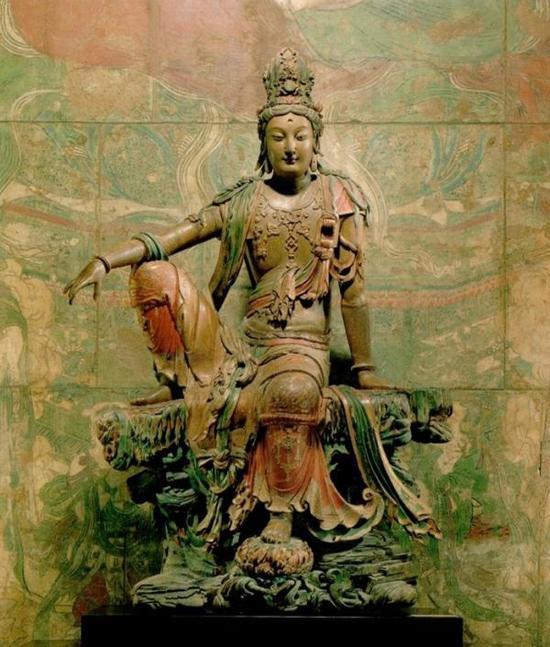 彩绘木雕南海观音坐像 辽/金 10—13世纪 纳尔逊——阿特金斯博物馆藏