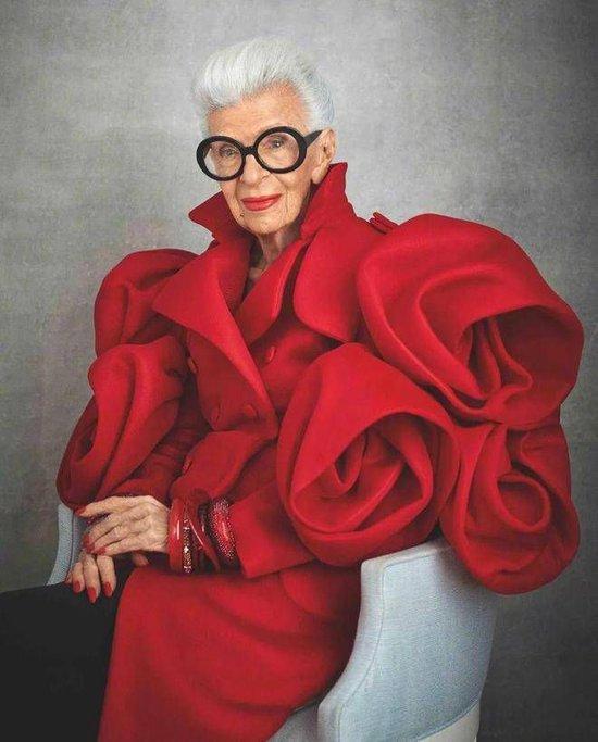 102岁时尚奶奶去世，真的是时髦到生命最后一刻
