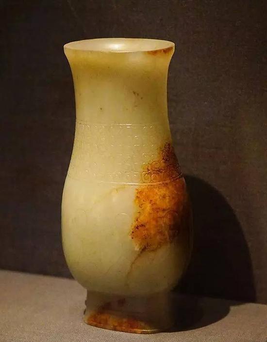 花瓶 金-明,13-16世纪