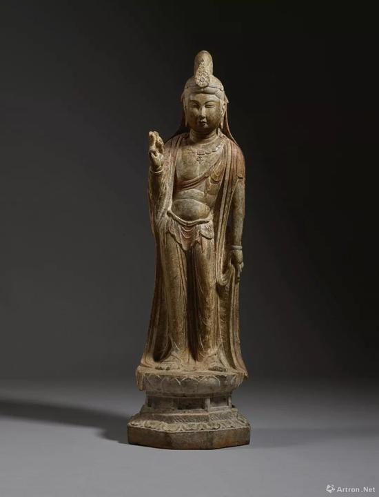 唐 石灰石雕菩萨立像