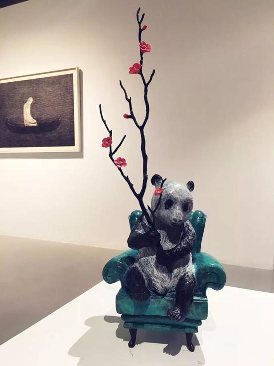 陈灵平《心花怒放 》89x70x23cm 青铜着色 2016