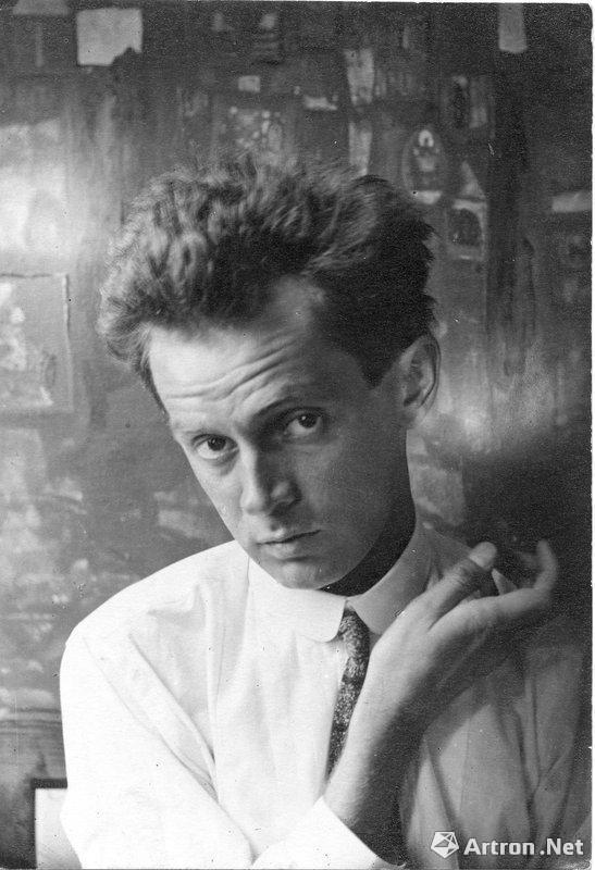1918年10月31日,奥地利艺术家埃贡·席勒(Egon Schiele)辞世。