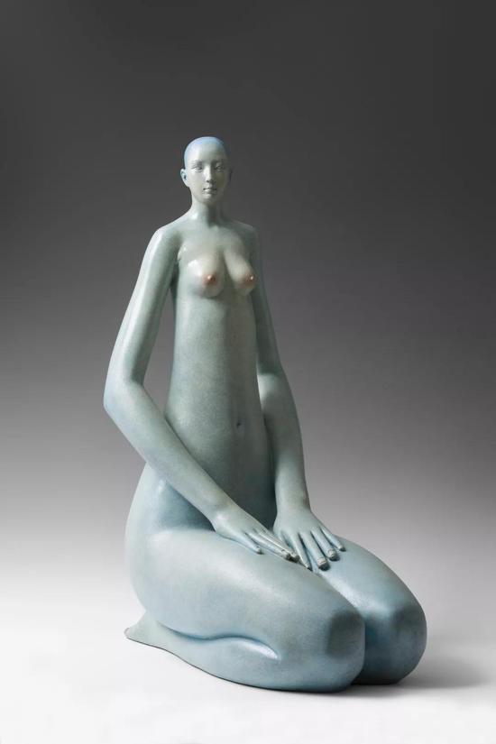 《浮世》80x65x35cm 青铜 2011年