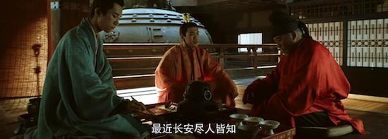 剧中李必与太子密谈时煮茶