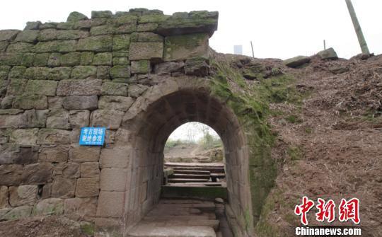 图为涪陵龟陵城遗址东城门外部结构。重庆市文化遗产研究院供图