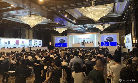 北京保利 翦淞阁精选文房名品拍卖现场