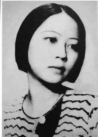 身为巴黎艺术界的新星,