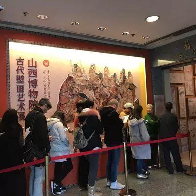 PS:参观其它壁画墓无需排队预约,直接进展厅即可。