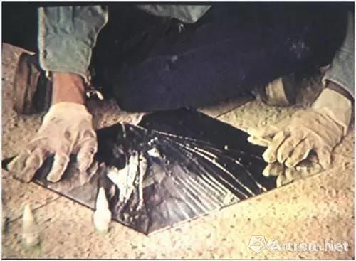 张培力《30x30》32‘09’‘ 1988年 单视频影像,影像静帧