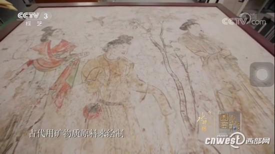 彩蛋一:一闪而过的《观鸟捕蝉图》 解开多年去向之谜