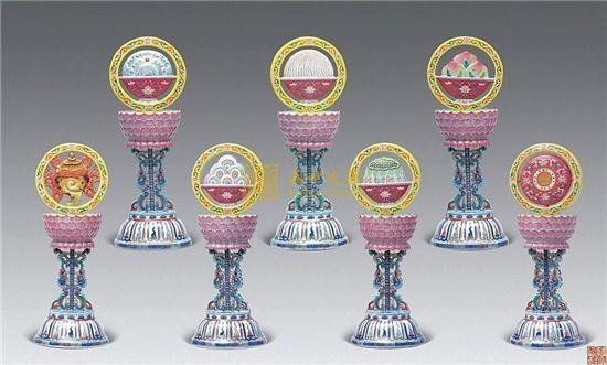 (清乾隆粉彩盂兰盆供器)