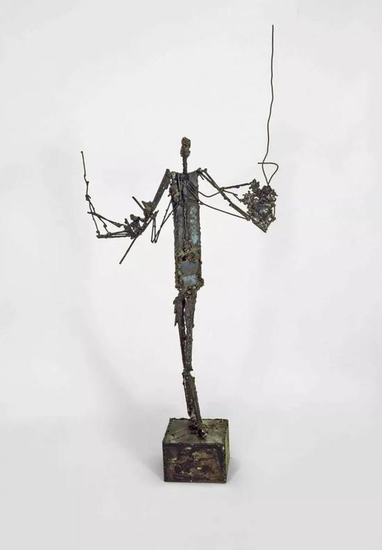 行走的人》,1954年。图片来源:埃里克·西蒙(Éric Simon),图片致谢:私人藏家
