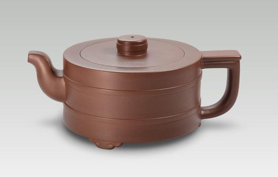 艺术家鲍曙岩作品 如烟壶(全手工) 泥料:紫泥 年代:2009 容量:320cc