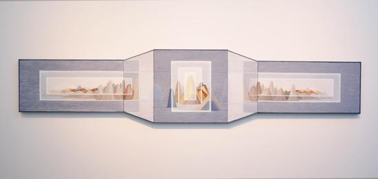 刘玉洁 重屏-幽居图 布面油画 70x326cm 2018