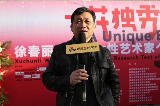 特邀嘉宾艺术家沈敬东接受新浪当代艺术采访