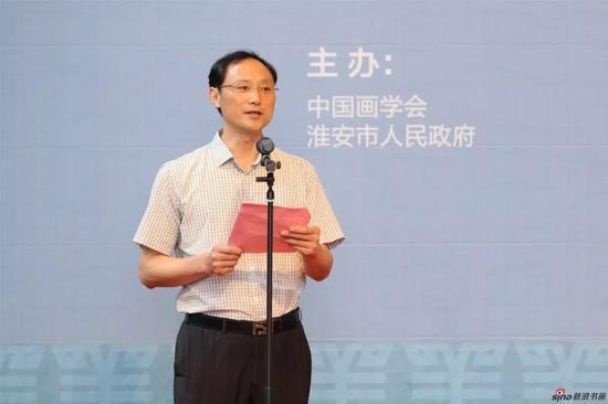 开幕式由淮安市文广新局局长、党委书记张冲林主持