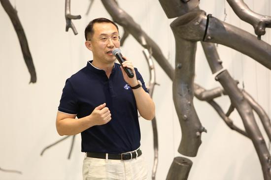 王式廓基金会创始理事、尚诺集团董事长、CEO 杨大勇先生