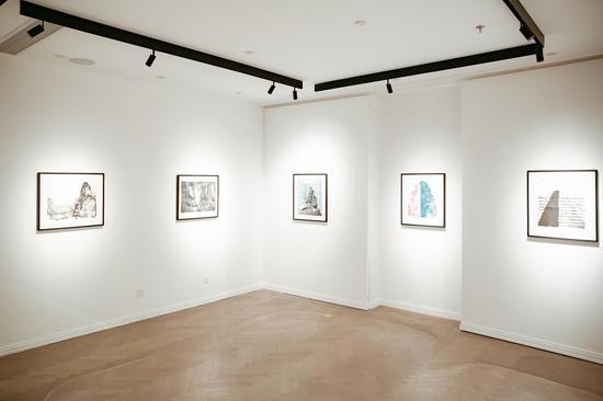 何吉庆个展开幕现场