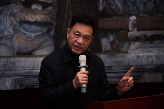 中国收藏家协会会长罗伯健