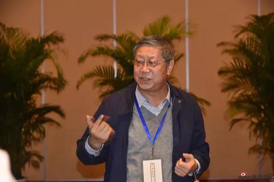 中国光大(集团)总公司原董事长唐双宁先生品鉴交流