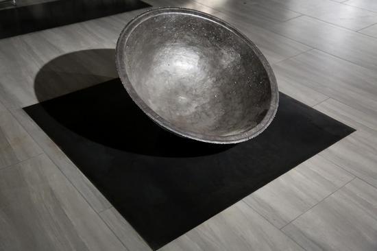 《穹》老铁锅 不锈钢电焊条 直径100cm 高36cm 2018