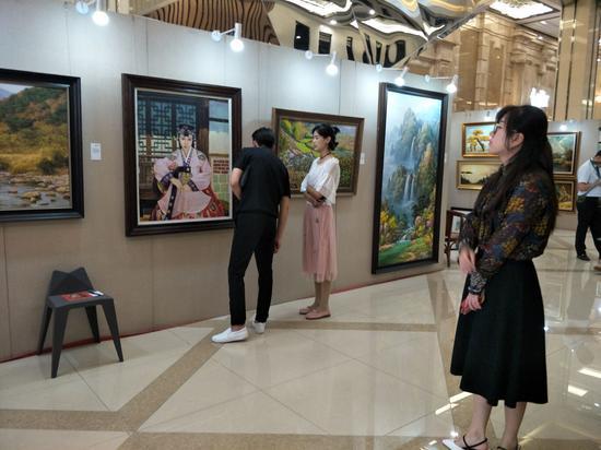 各参展画廊