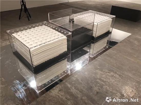 “墨攻”首届武汉水墨双年展 合:融汇与变通展览现场