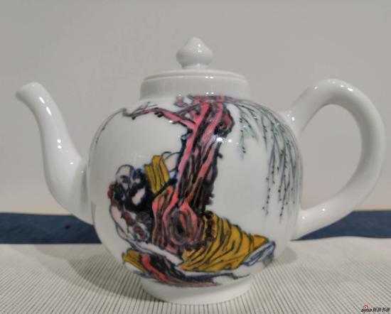 周京山作品